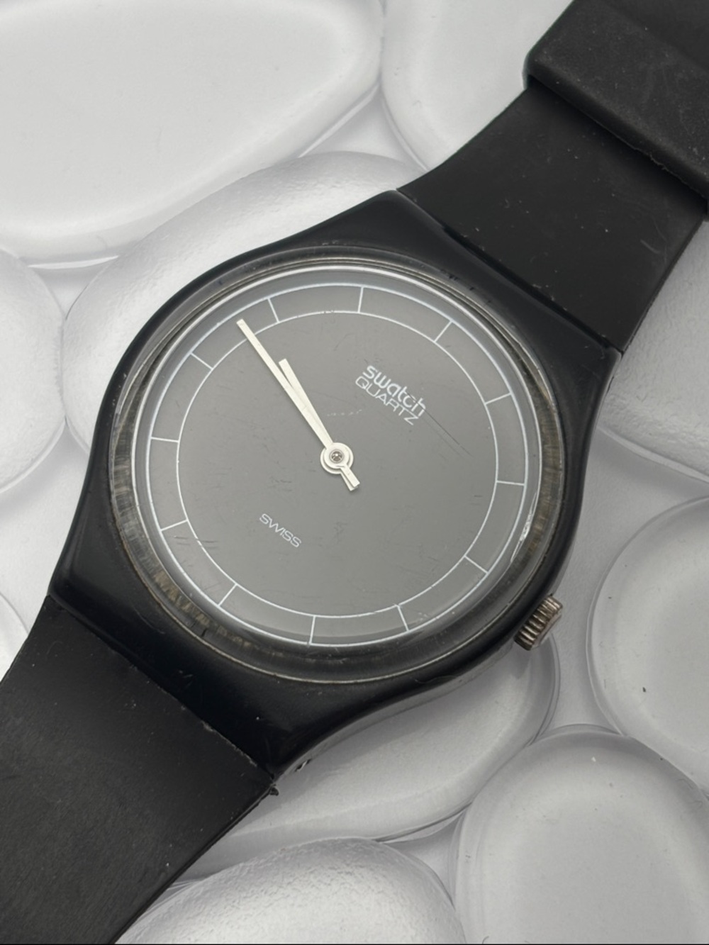 Swatch Watch - GB002 - HIGH TECH